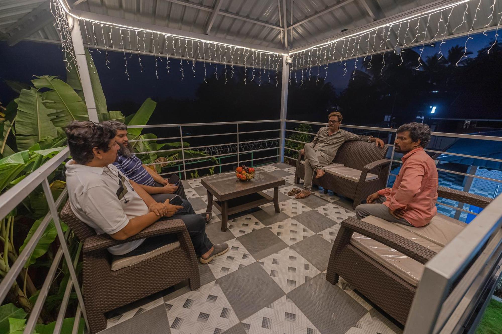 Udupi Homestay Chalet La Bonne Vie Exterior foto
